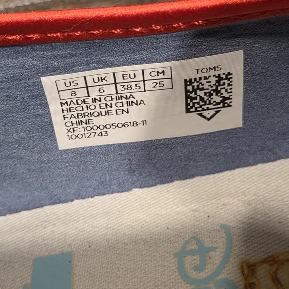 Snow White TOMS Limited Edition - Picture 8 of 14